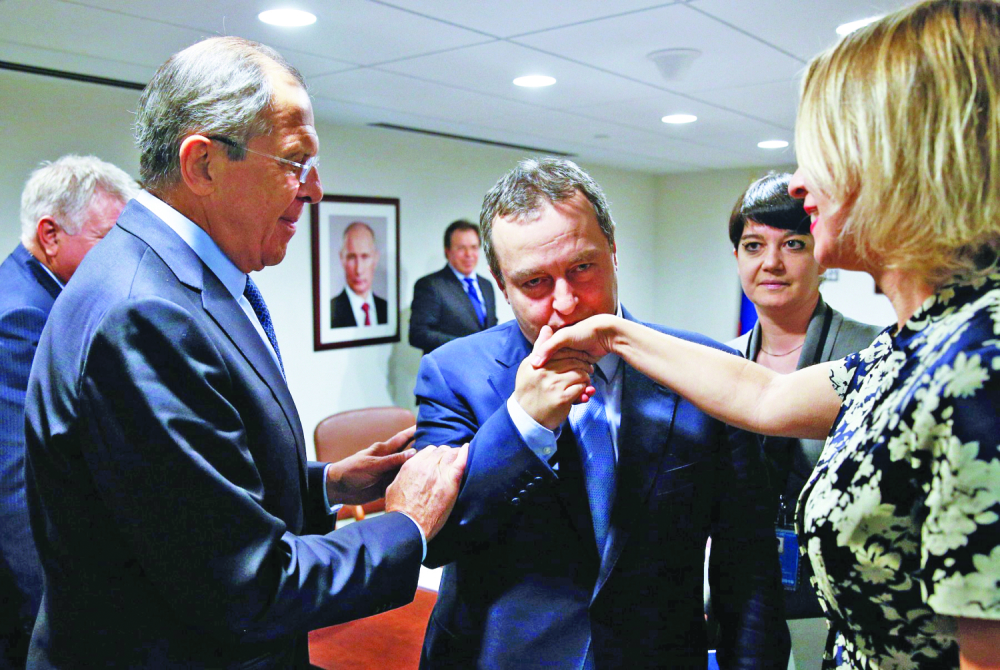 Rusija i sve vezano za nju - Page 19 Dacic Zaharova foto Profimedia rs_1000x0